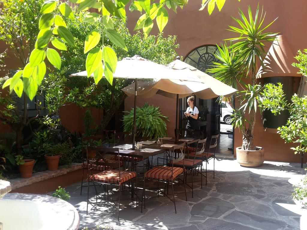 לינה וארוחת בוקר סאן מיגל דה אלנדה Casa Correo מראה חיצוני תמונה