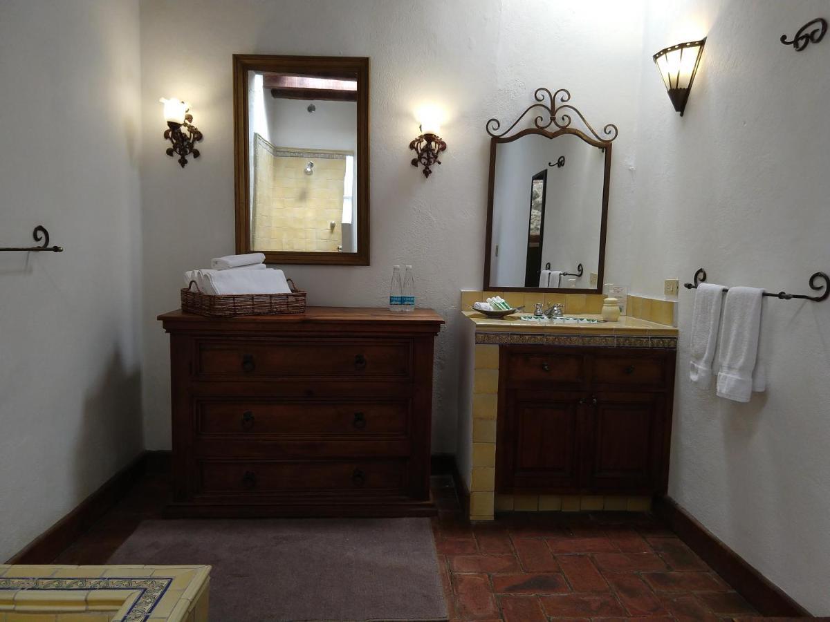 לינה וארוחת בוקר סאן מיגל דה אלנדה Casa Correo מראה חיצוני תמונה